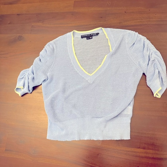 VERONICA BEARD
Saville ruched linen-blend top (T1) - Picture 5 of 8